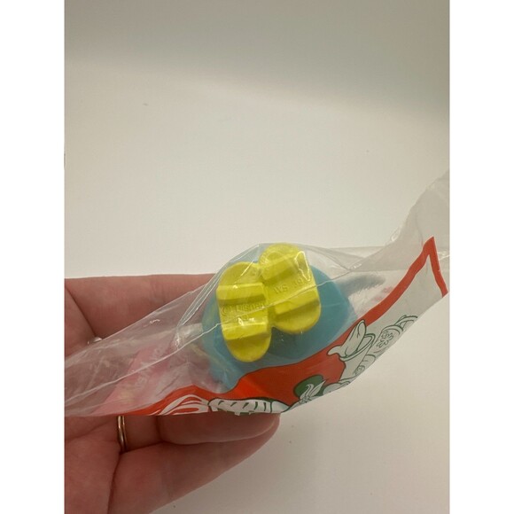 1993 Minnie in Japan McDonald’s EPCOT Happy Meal Toy Sealed Vintage Disney - Picture 7 of 10